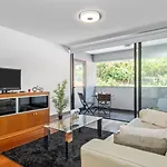 Edu Flat
